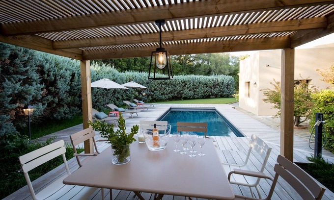 Porto-Vecchio Villa | New: Villa 200 m2 with sea view and heated swimming pool, 4 bedrooms.