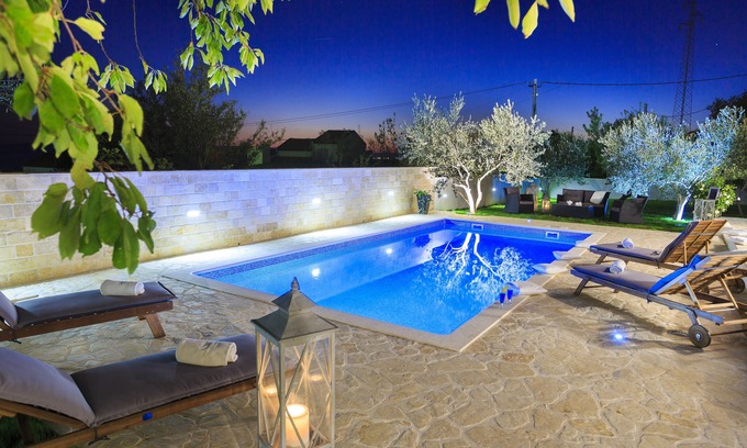 Kastel Sucurac Villa | New villa with pool! Villa Mediterraneo
