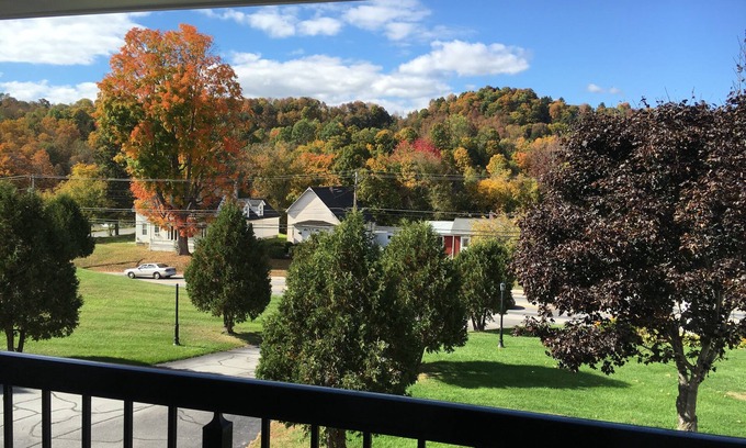 Barre Hotel | New World Inn