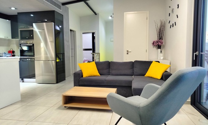 Koum Kapi Apartment | New, Yianna's Modern Central home at Chania Koum kapi area!