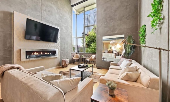 East Village House | New York Style Loft in the Heart of Downtown San Diego