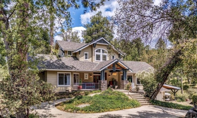 Coarsegold House | NEW Yosemite Family Retreat with Pond & Game Room!