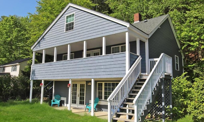 Bristol Ski Chalet | Newfound Lake View Lodge luxury!