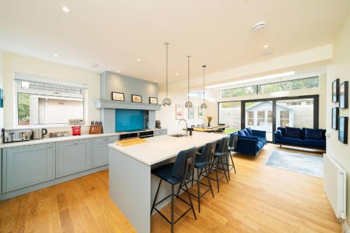 Glenisla House | Newhall Gardens