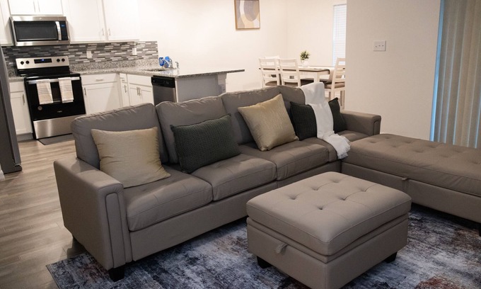 Port Malabar House | Newley Built Central Location 3-bedroom house in Palm Bay.