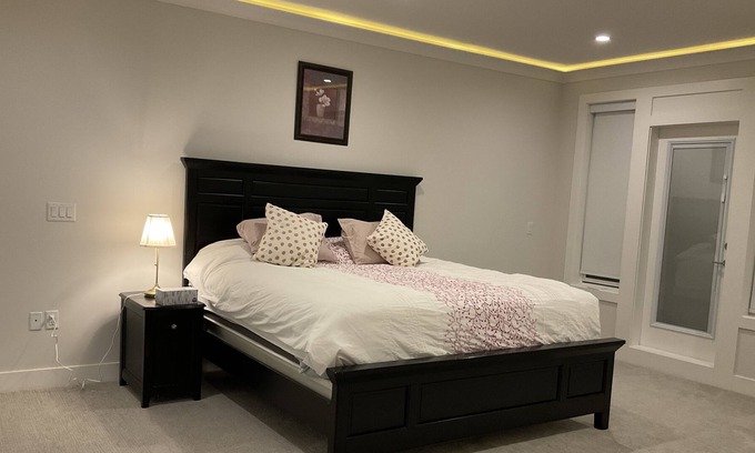 Promontory House | Newly 4 Bedroom house With Majestic mountain views