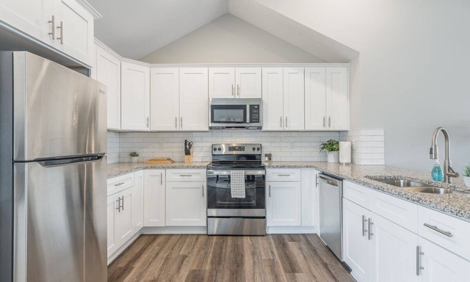 Harrisonville House | Newly Built | 4BDR/3FullBath
