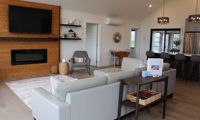Morell Cottage | Newly Built Coastal Cottage, Minutes To Lakeside Beach & Crowbush Golf Course