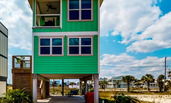 Mexico Beach House | Newly built, cottage with historical details, WiFi & central AC - steps to beach