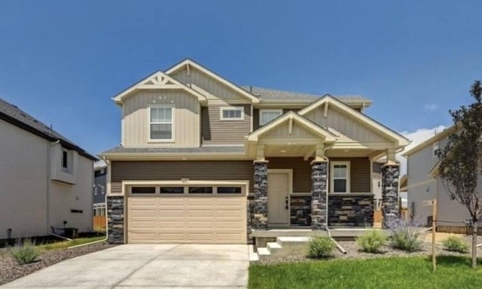 Commerce City House | Newly Built Getaway At Buffalo Run Golf Course