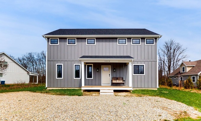 Sawyer House | Newly-built home on a grassy lot with washer/dryer & screened deck
