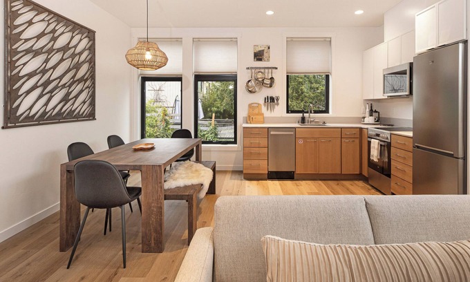 Friday Harbor Condo | Newly Built Luxury Condo! Downtown! Haven 201