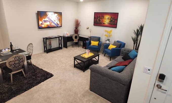 Fontana Apartment | Newly Built Private Lux APT close to Ontario Airpt