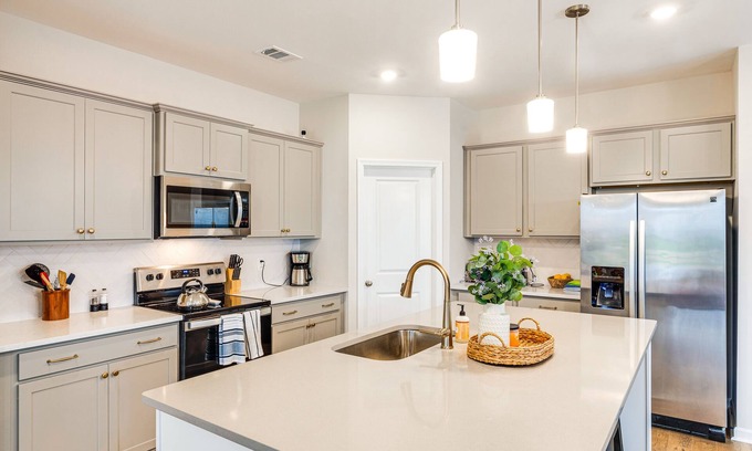 Smyrna House | Newly Built Smyrna Home: 12 Mi to Nashville!