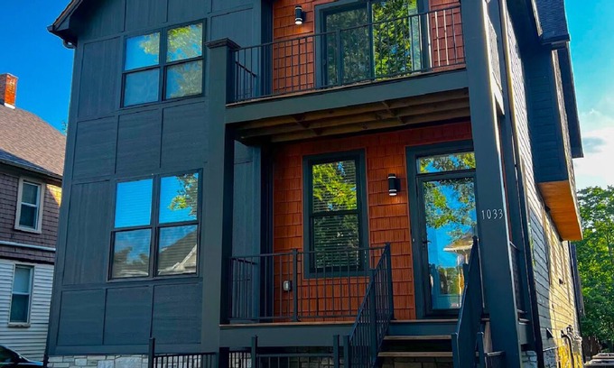 Wayne County Condo | Newly-built modern farmhouse condo available in Grosse Pointe Park!