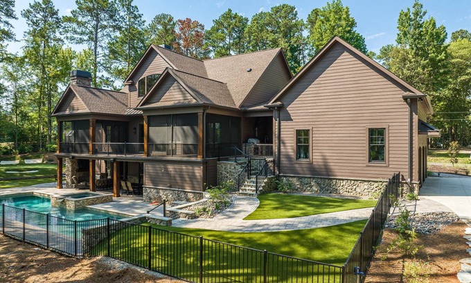 McCormick Apartment | Newly constructed luxury retreat on Lake Thurmond