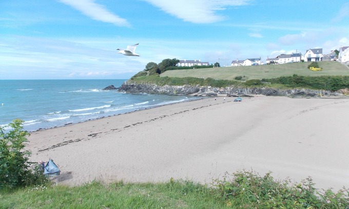 Tan-y-groes Cottage | Newly refurbished Cuckoo Springs Cottage for romantic time together