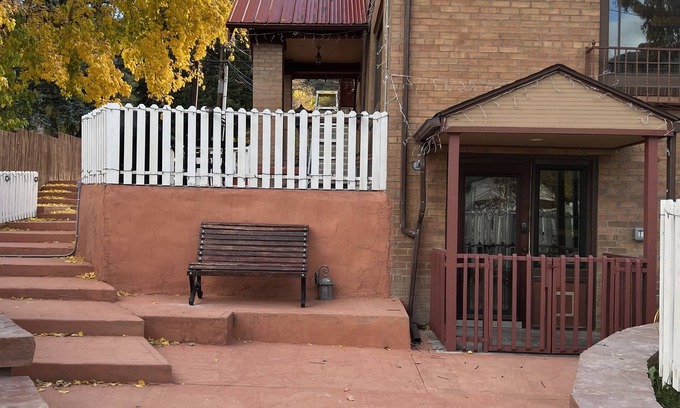 Glenwood Springs House | Newly remodeled modern apartment close to downtown. 1112C