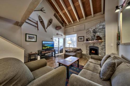 South Lake Tahoe Apartment | Newly Remodeled 1 Bed and Loft at Lakeland Village