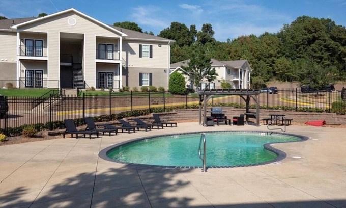 Oxford Condo | Newly remodeled 2-bedroom condo in Oxford!
