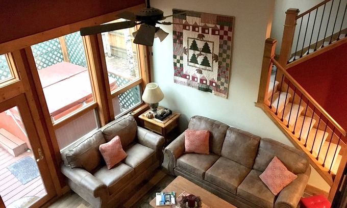 Frisco House | Newly Remodeled-2 Masters & 2 Gathering Areas. Hot Tub. Walk to Town