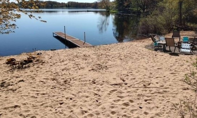 Scottville House | Newly Remodeled, 4 Bedroom, 2.5 Bathroom home on Oxbow Lake in Pentwater.