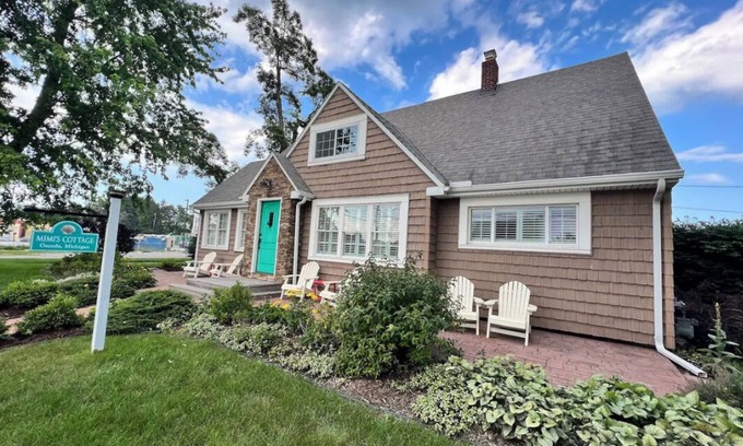 Oscoda House | Newly Remodeled 5 Bedroom Home - 1 Minute Walk to Lake Huron Beach!