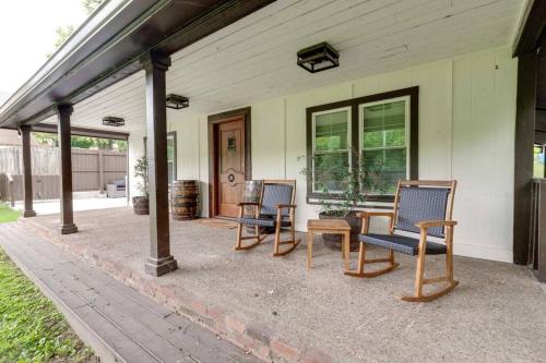 Greenwood House | Newly Remodeled! Beautiful 3bd home in East Nash!