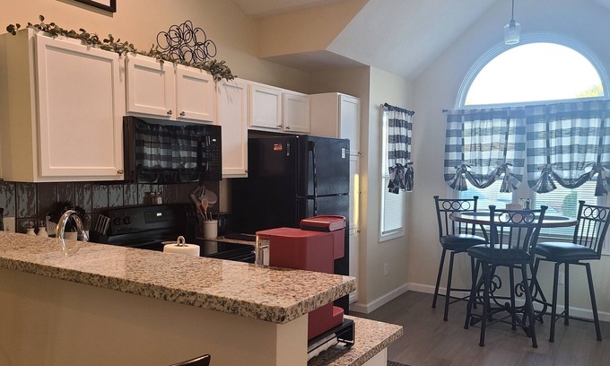 Greenwich House | Newly Remodeled Charming Modern Townhome in Northeast Wichita