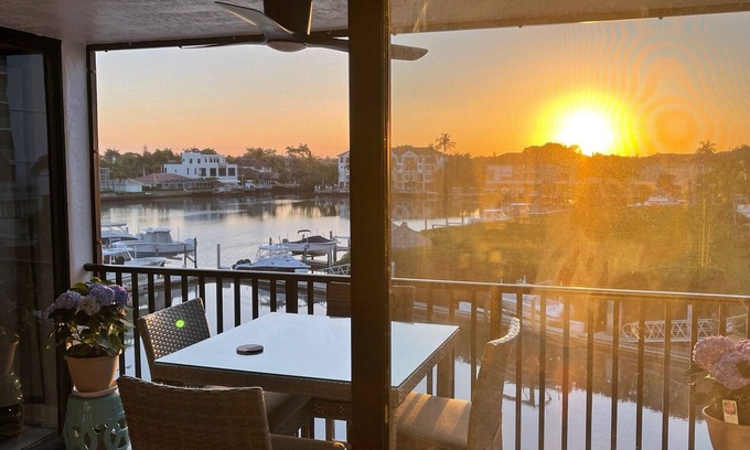 Vanderbilt Beach Condo | Newly Remodeled Condo, Steps to the Beach