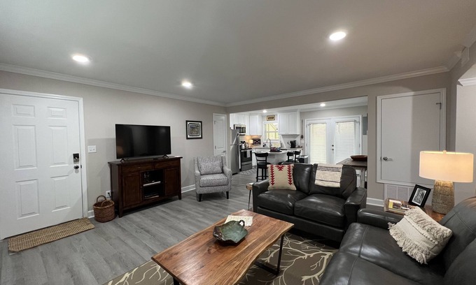 Starkville Condo | Newly remodeled cozy condo, walking distance to campus or jump on the shuttle.