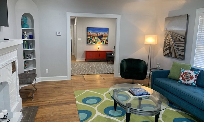 Crestwood Apartment | Newly remodeled Gem in heart of OKC