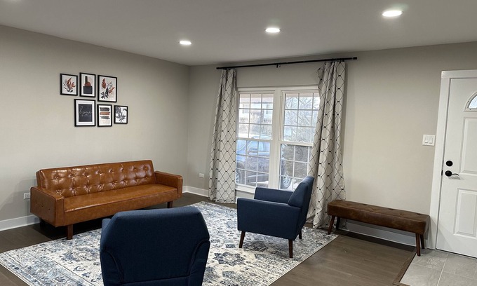 Frankfort House | Newly remodeled house in quiet family neighborhood