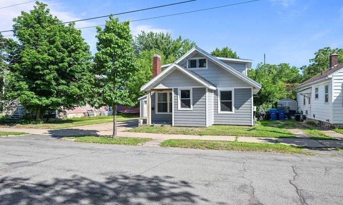 Wausau House | Newly remodeled in the Heart of the City!