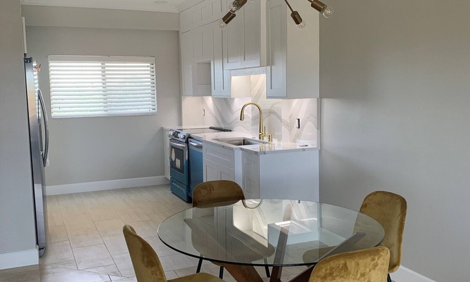 Tierra Verde Condo | Newly remodeled Island condo with view of the Bay and short walk to beach.