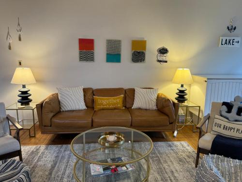 Lake Geneva Apartment | Newly Remodeled Mid-Century Modern Lake Condo