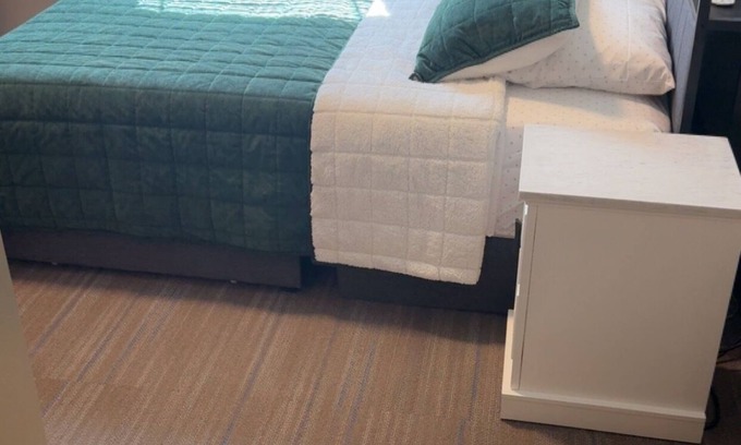Mattoon House | Newly Remodeled! - Room A1 - Queen Room Private Bath, Shared Shower (Lockable)