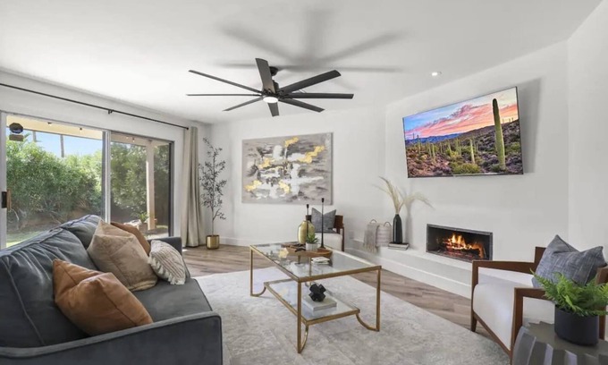 La Paz At Desert Springs House | Newly Remodeled - Short drive to Kierland Commons