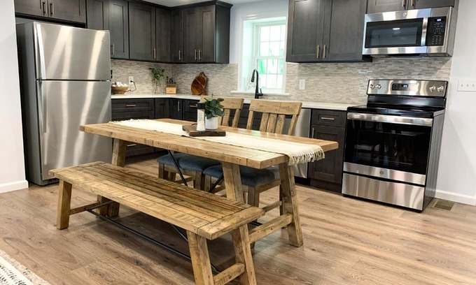 Stouchsburg House | Newly Remodeled Stouchsburg Cottage