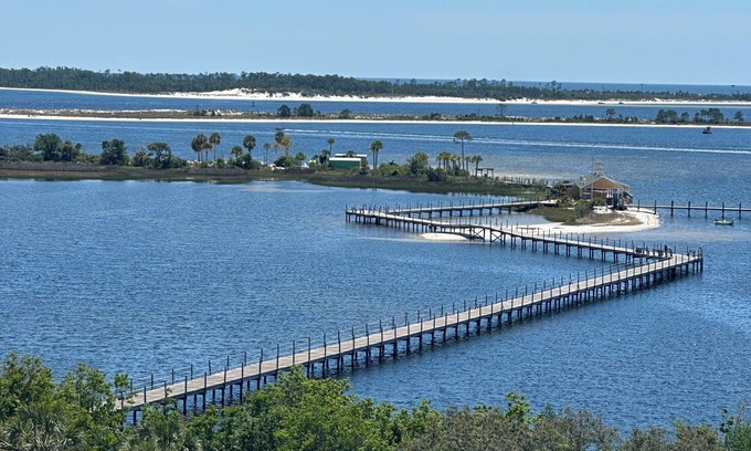 Upper Grand Lagoon Condo | Newly Renovated 7th Floor Waterfront Condo w/amazing view of St. Andrews Bay!