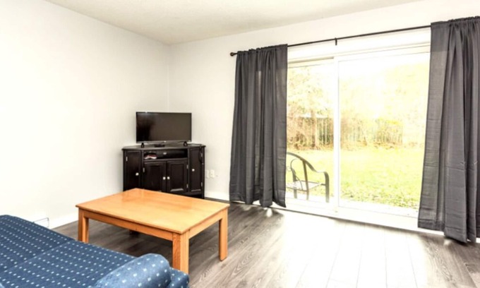 Vernon Apartment | Newly Renovated 1-BR Private Suite in Vernon, BC