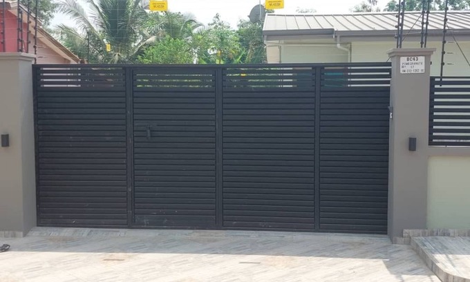 Nungua House | Newly renovated 2-bedroom house in Ghana-Accra Solar Power NO Blackout