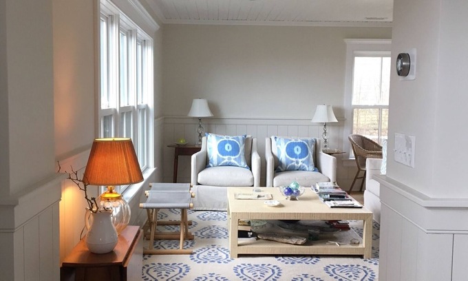 Narragansett Cottage | Newly renovated 2 bedroom cottage with ocean view