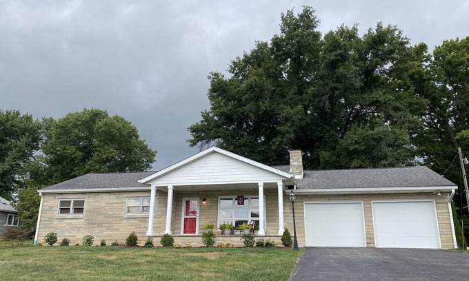Bloomington House | Newly renovated 3 bedroom home close to IU campus!