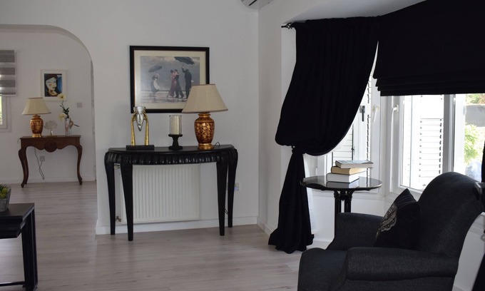 Catalkoy House | Newly Renovated 3 Bedroom Bungalow with Private Pool