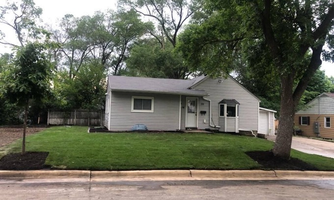 Rochester House | Newly Renovated 3BR Home - Walking distance to St. Mary's