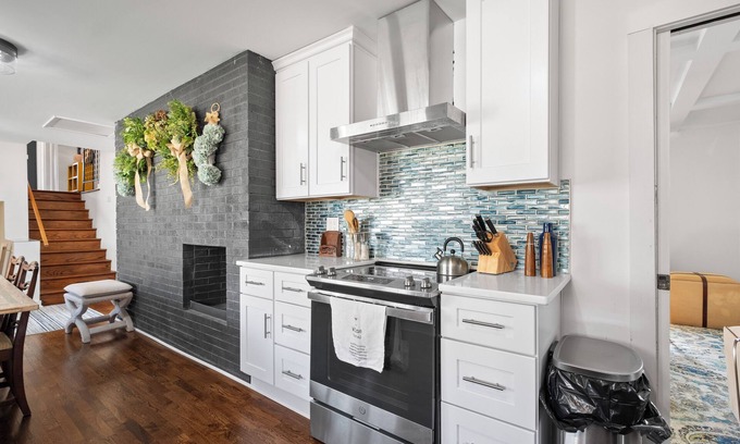 Disputanta Other | Newly Renovated 4 bedroom Mid Century Farmhouse