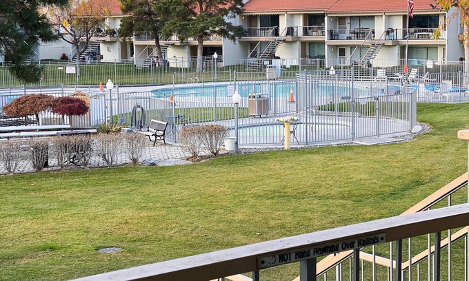 Quincy Condo | Newly Renovated! CB Condo unit 104 (sleeps up to 8)