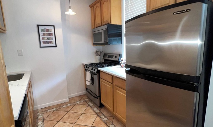 Washington Square West House | Newly Renovated Center City Spacious Home