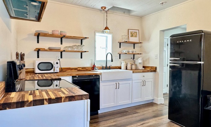 Pacific House | Newly Renovated - Close to Purina - Full Fenced Yard